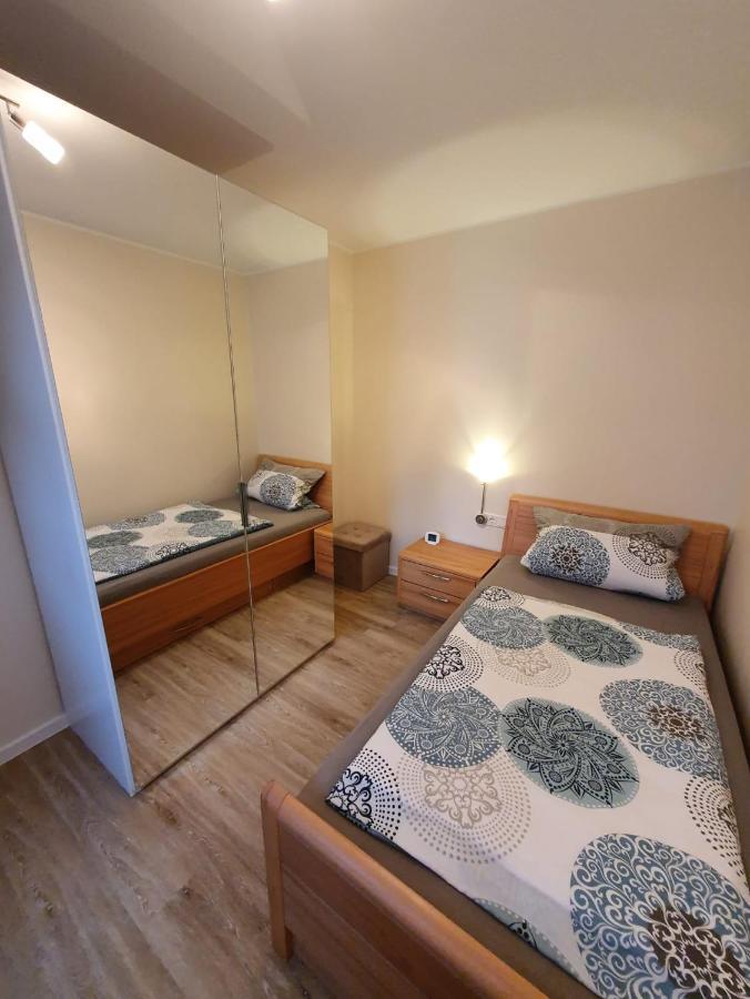 Haus Monika Apartamento Zeltingen-Rachtig Exterior foto